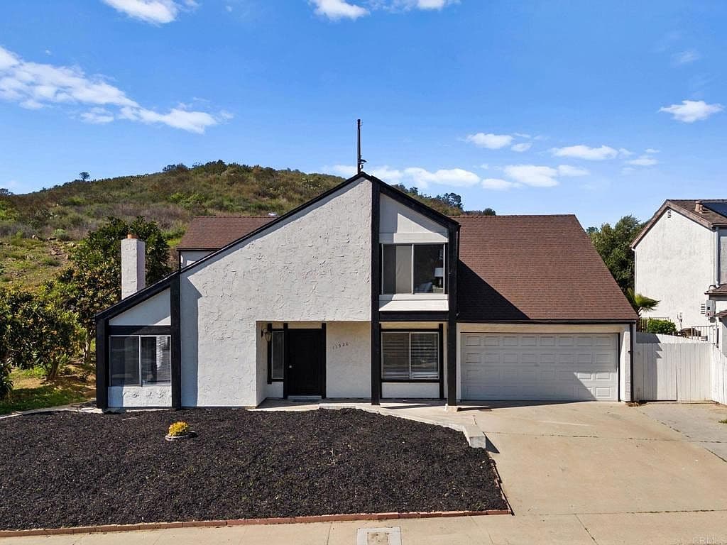 11526 Almazon St, San Diego - Just Sold